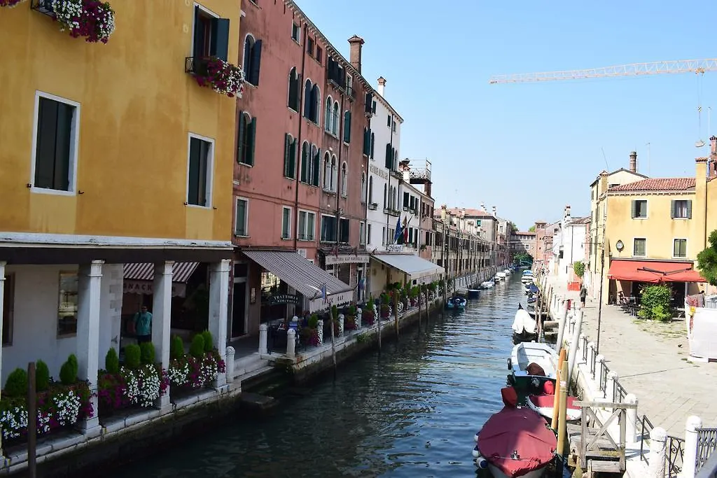 Il Veliero Romantico Velence 2*,